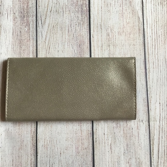 NWT Sephora Gold Metallic Travel Brush Holder Case - Picture 3 of 6